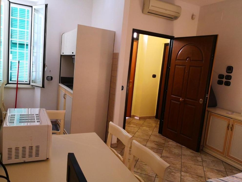 דירות רומא Flats 15 - New Opening מראה חיצוני תמונה